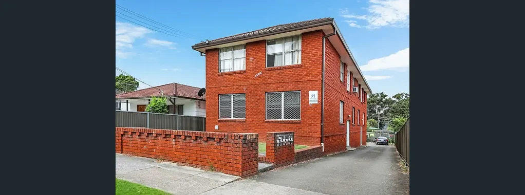 5 Minute Walk to Auburn Station & Shopping Centre