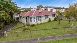 21 Farnborough Crescent, Mangere East