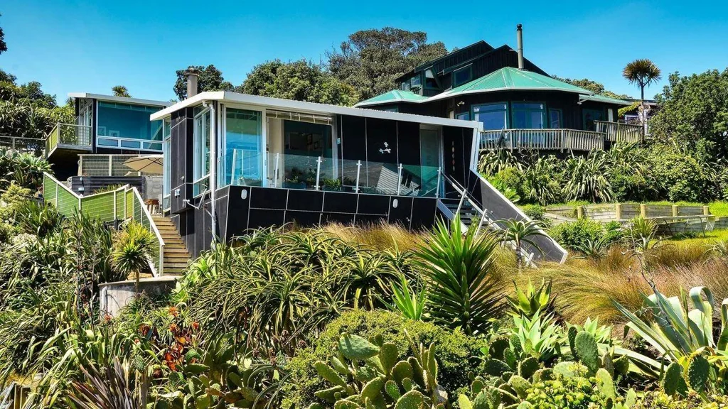 Home by the sea