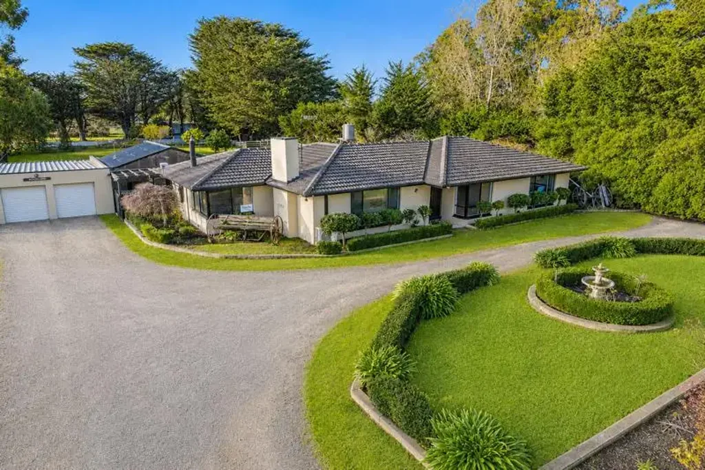 Mailors Flat 4Zimmer Ultimate Family Lifestyle Package: 5 Acres, Pool & Paddocks!