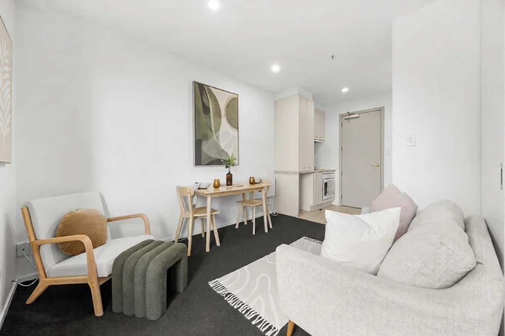 Stylish One-Bedroom Apartment in the Heart of Auckland CityÃ¢Ãâ¬Ã" Available Now