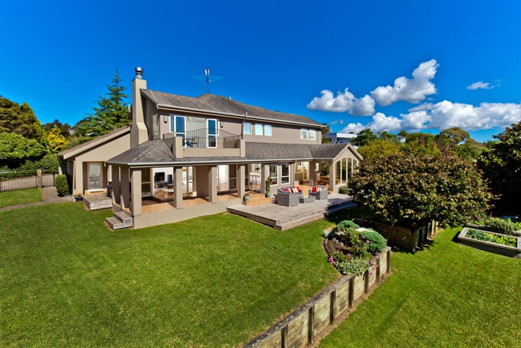 6a Wainoni Heights, Greenhithe, Auckland - North Shore, 4房, 2浴