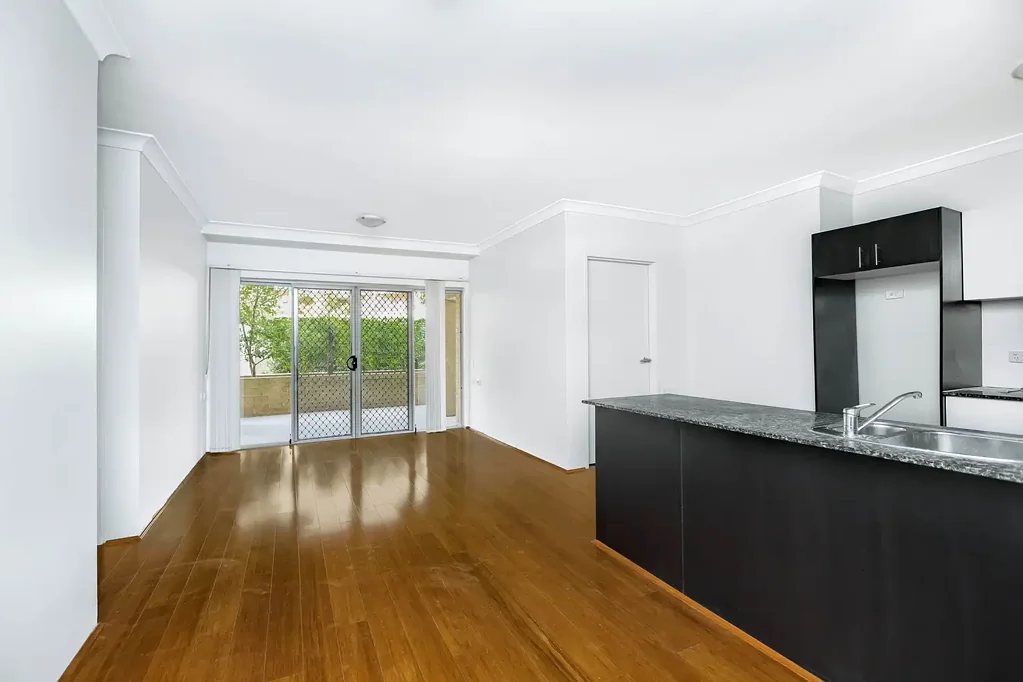 Dulwich Hill 2ਬੈੱਡਰੂਮ Modern Courtyard Apartment with Pool, Parking & Prime Convenience