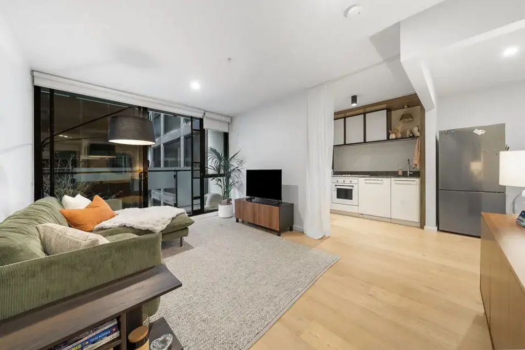 Abbotsford 2कमरा Spacious Two-Bedroom Apartment with Leafy Vista