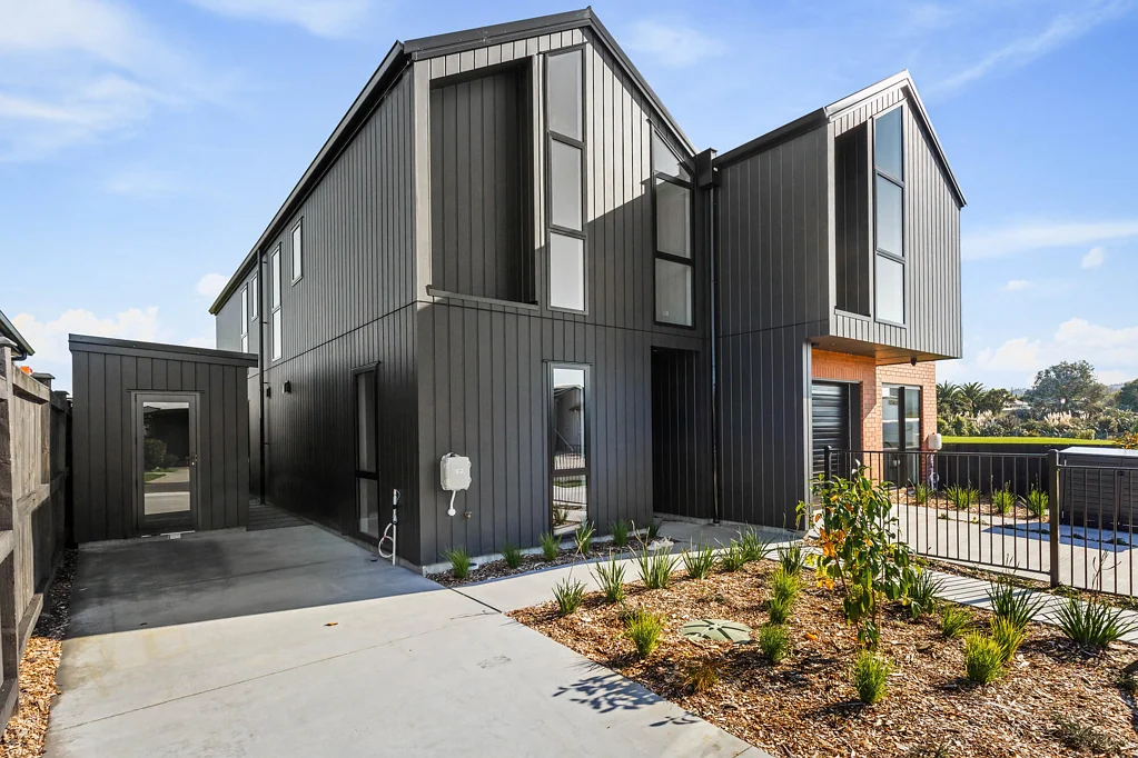 Huapai 3 Slaapkamer Brand New Premium Living | Stylish & Secure