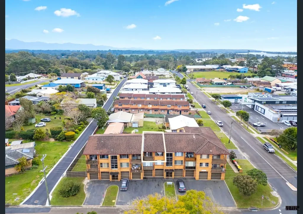 Light, Bright & Conveniently Located in the Heart of Urunga