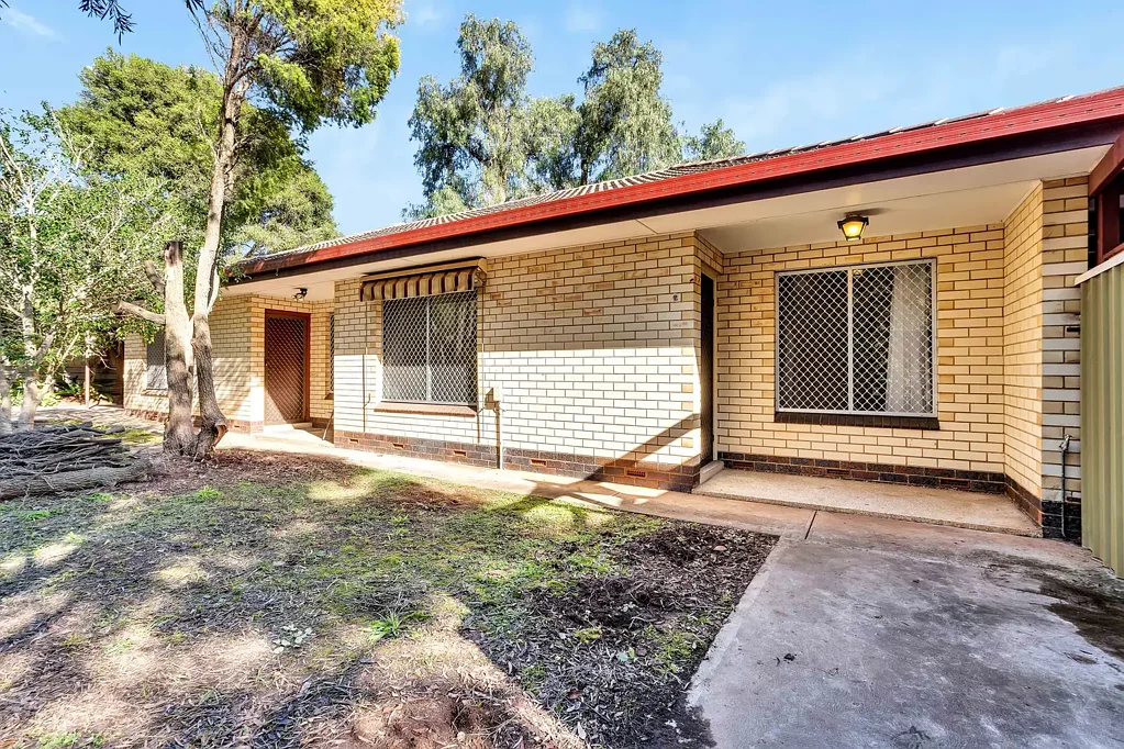 Convenient Two-Bedroom Unit in a Prime Magill Location