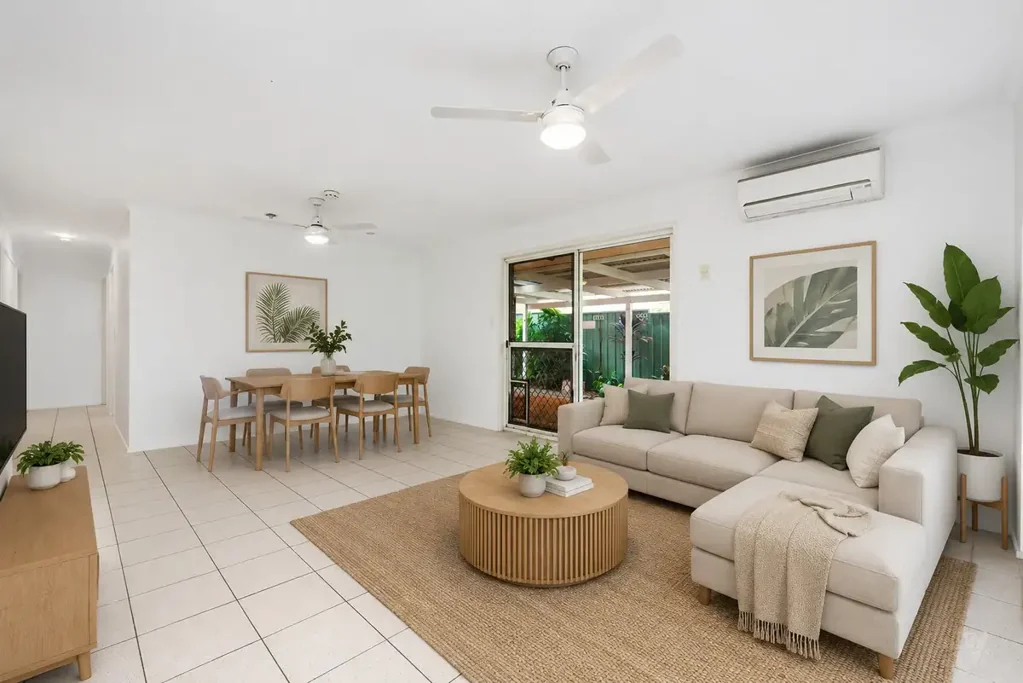 SPACIOUS FAMILY LIVING WITH FULLY SELF CONTAINED STUDIO
