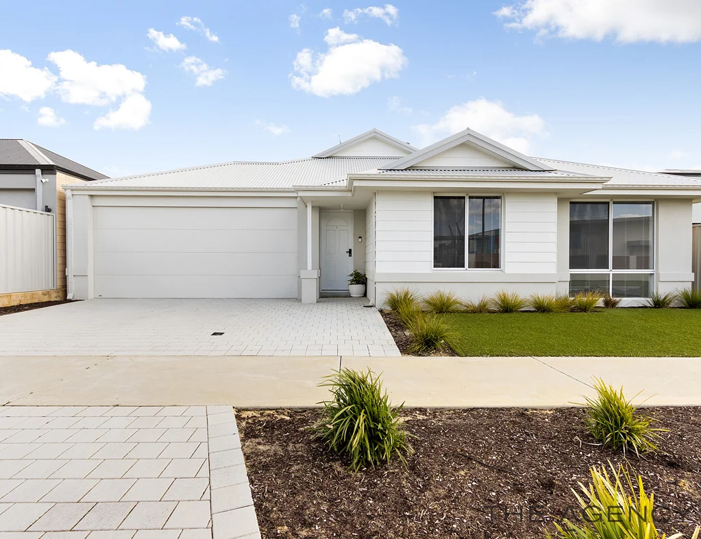 3 Siena Approach, Piara Waters, WA 6112