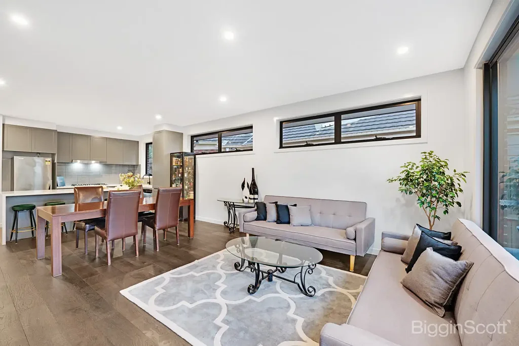 4/12 Omar Street, Maidstone, VIC 3012