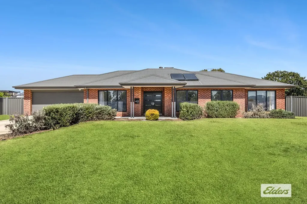 42 Huon-Kiewa Road, Tangambalanga, VIC 3691