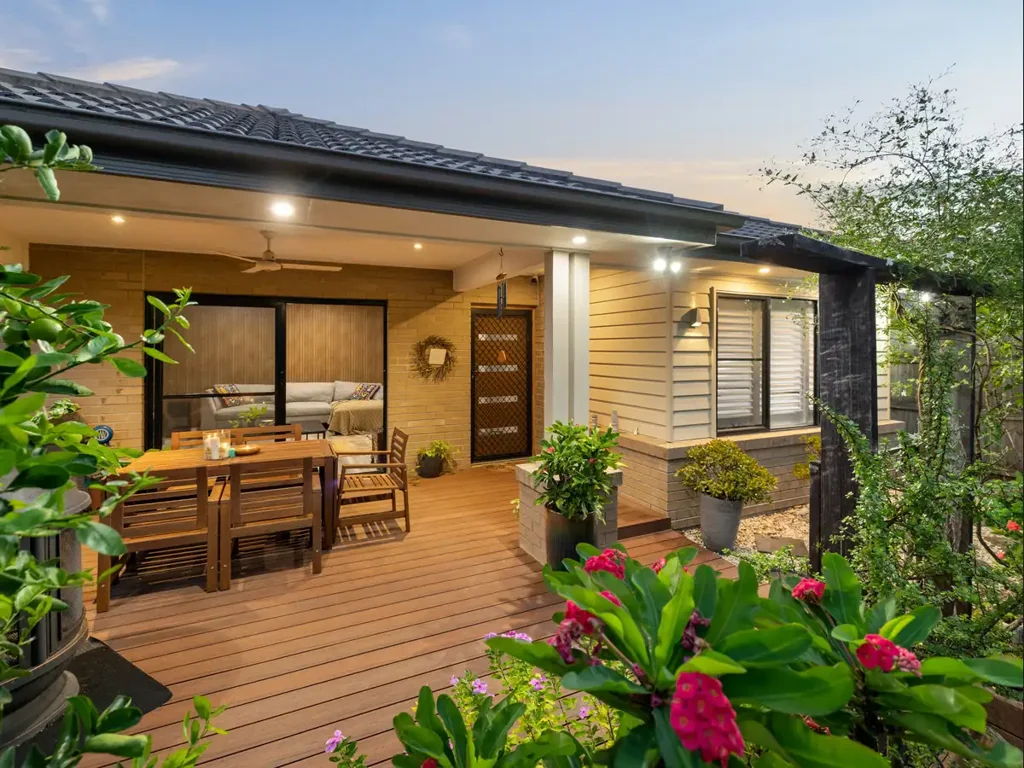 16 Parkland Drive, Springfield Lakes, QLD 4300