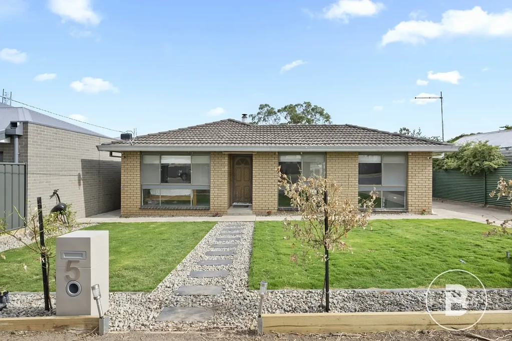 5 Spring Street, Maryborough, VIC 3465
