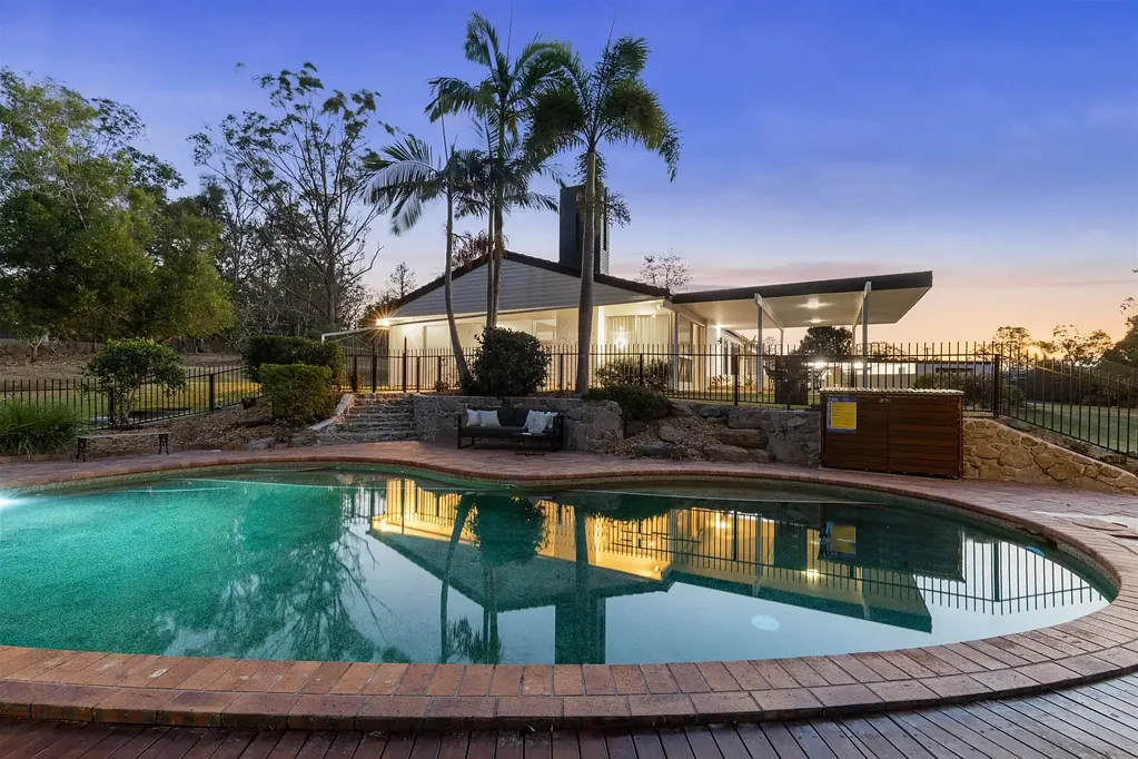 83 Grandview Road, Pullenvale, QLD 4069