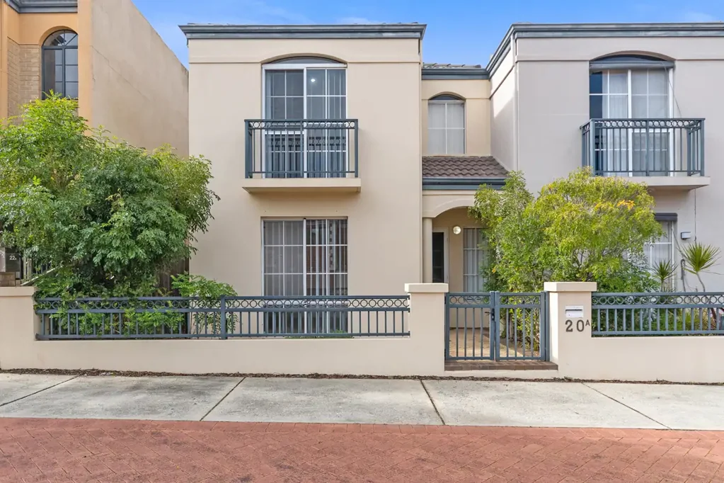 Low maintenance townhouse in the heart of Joondalup