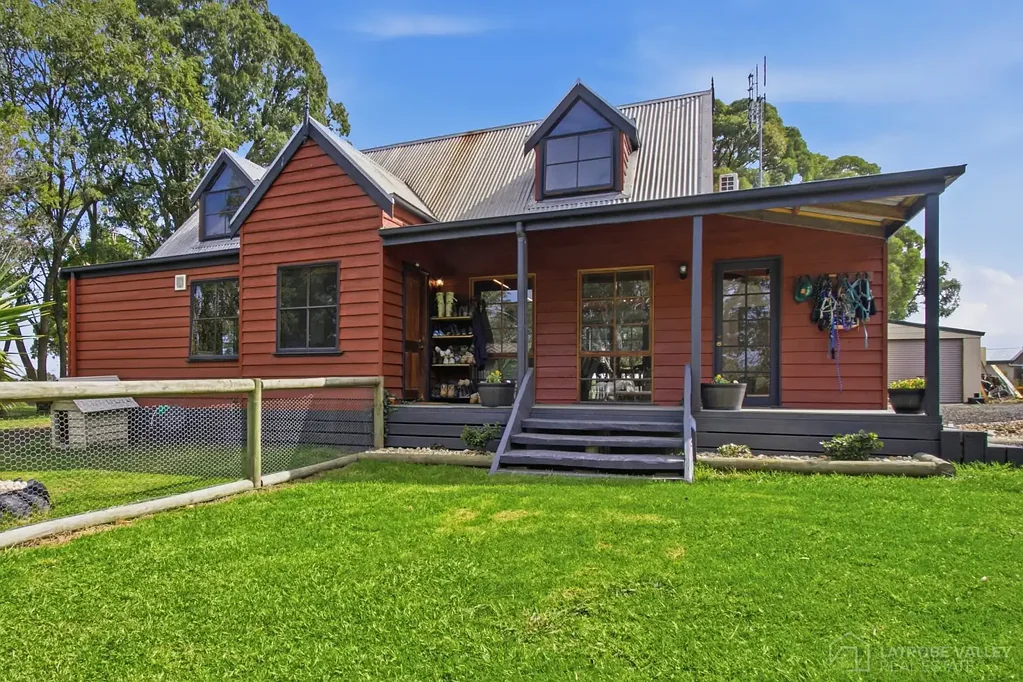 5 Cypress Court, Tyers, VIC 3844