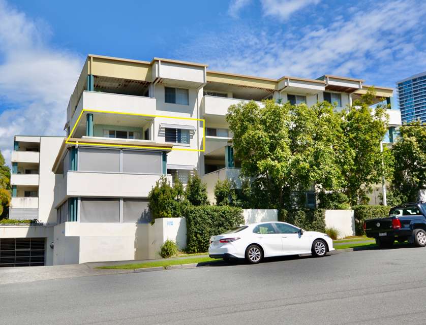 19/52-58 Queen Street, Southport, QLD 4215, 2 Bedrooms, 2 Bathrooms, Apartment