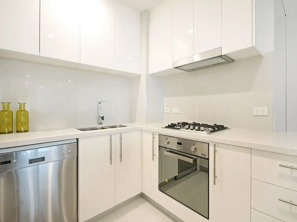 Garden City LUXURY APARTMENT For Rent