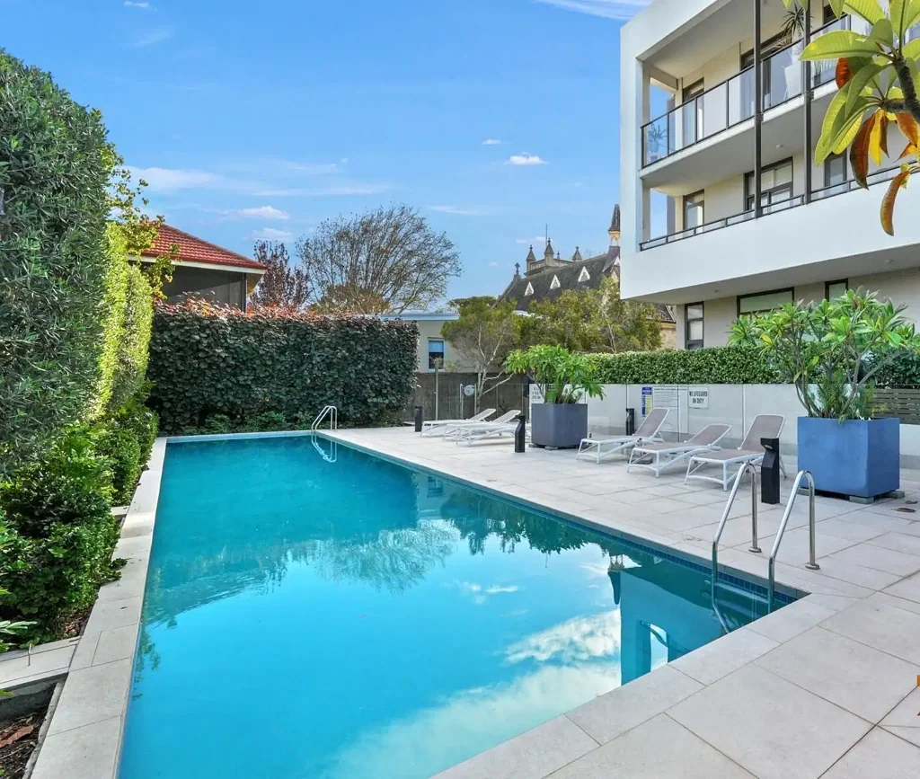 21/1 Freshwater Parade, Claremont, WA 6010