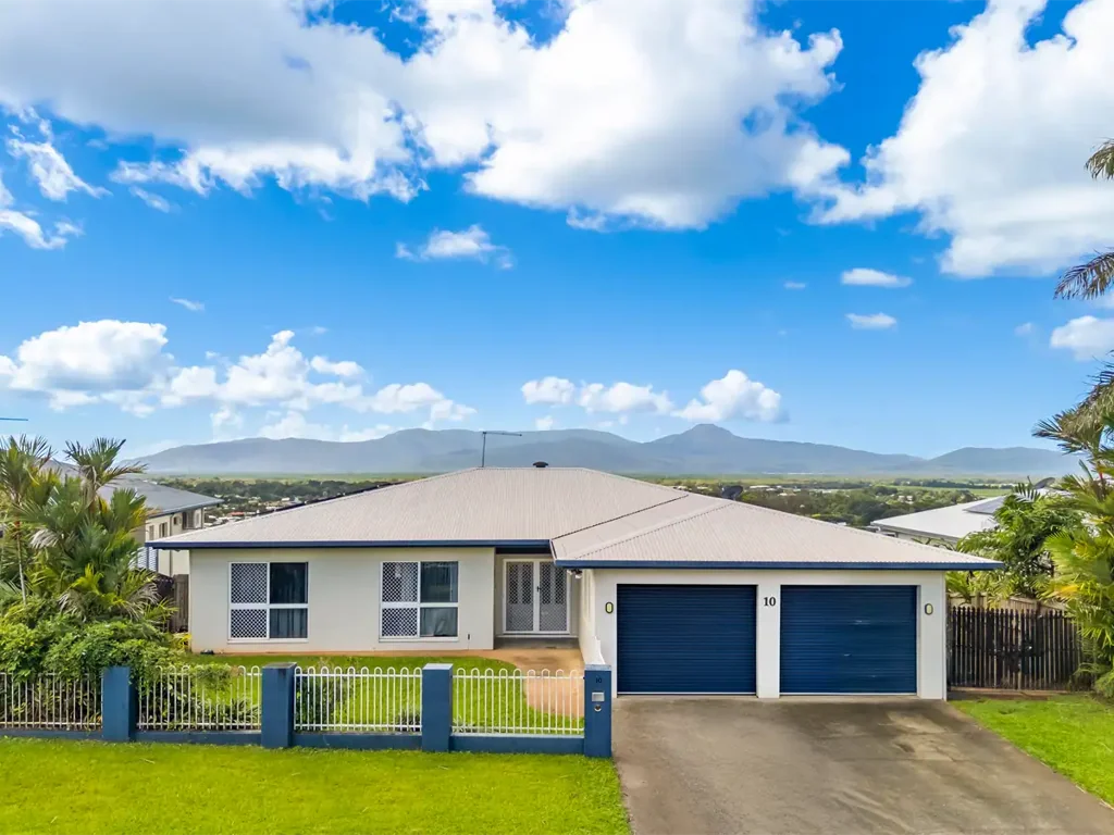 10 Jumna Close, Bentley Park, QLD 4869