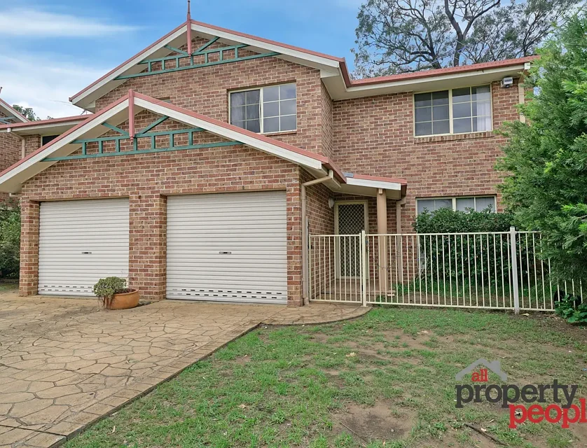 4/1 Fields Road, Macquarie Fields, Macarthur Region, 2 ਕਮਰੇ, 2 ਬਾਥਰੂਮ, House