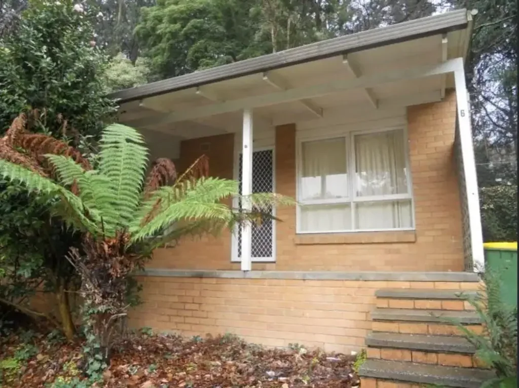 Low Maintenance unit in forest location.