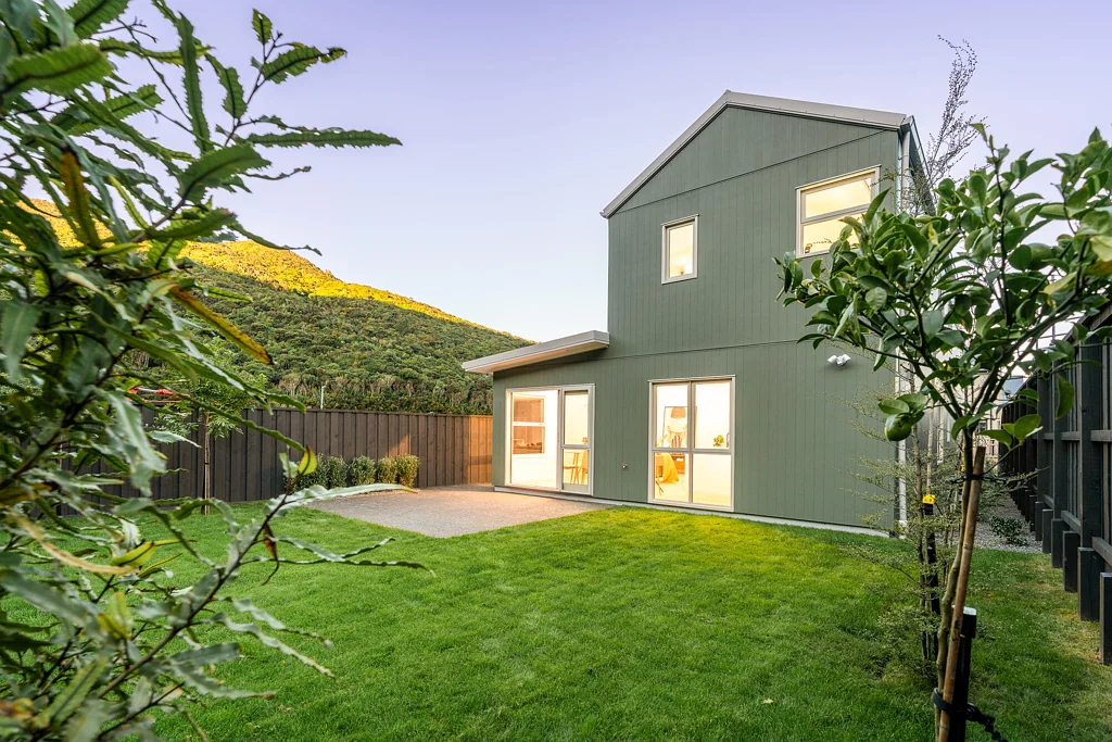Crofton Downs 4房  BRAND-NEW LUXURY IN CROFTON DOWNS