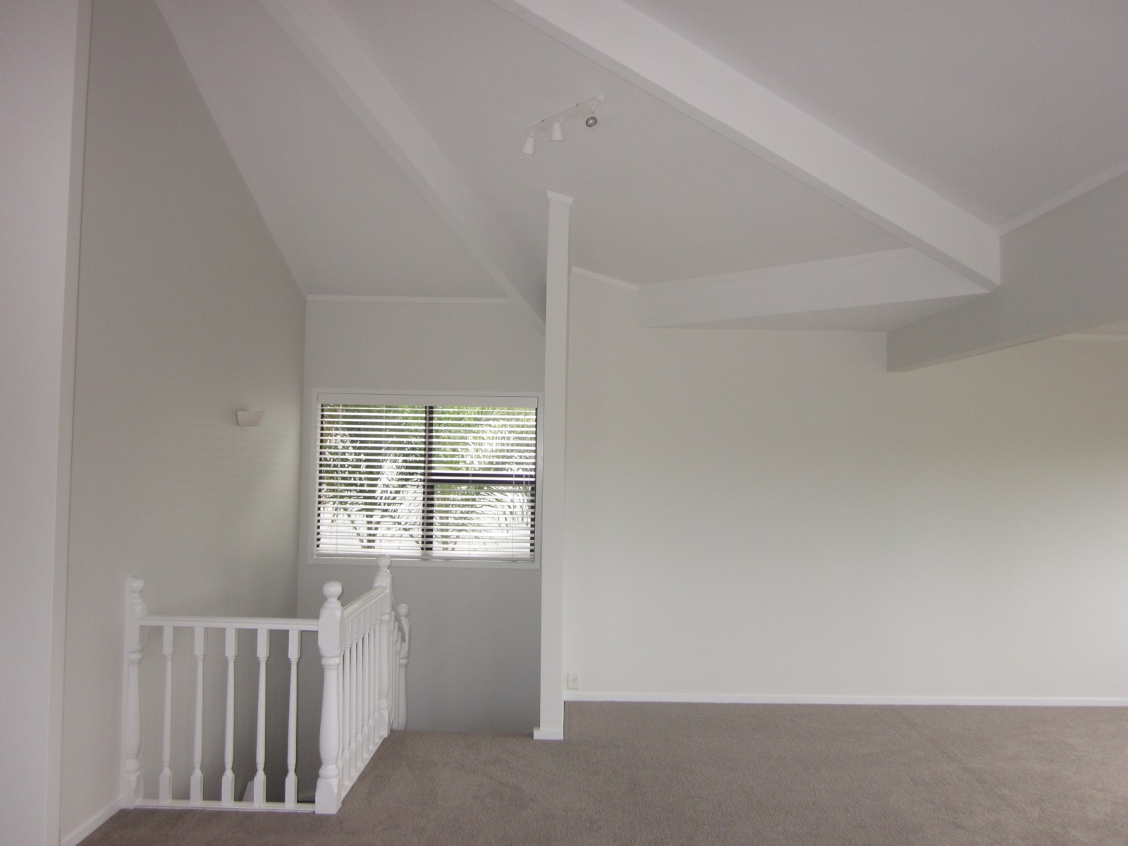 2/553 Beach Road, Murrays Bay, Auckland - North Shore, 3部屋, 2バスルーム