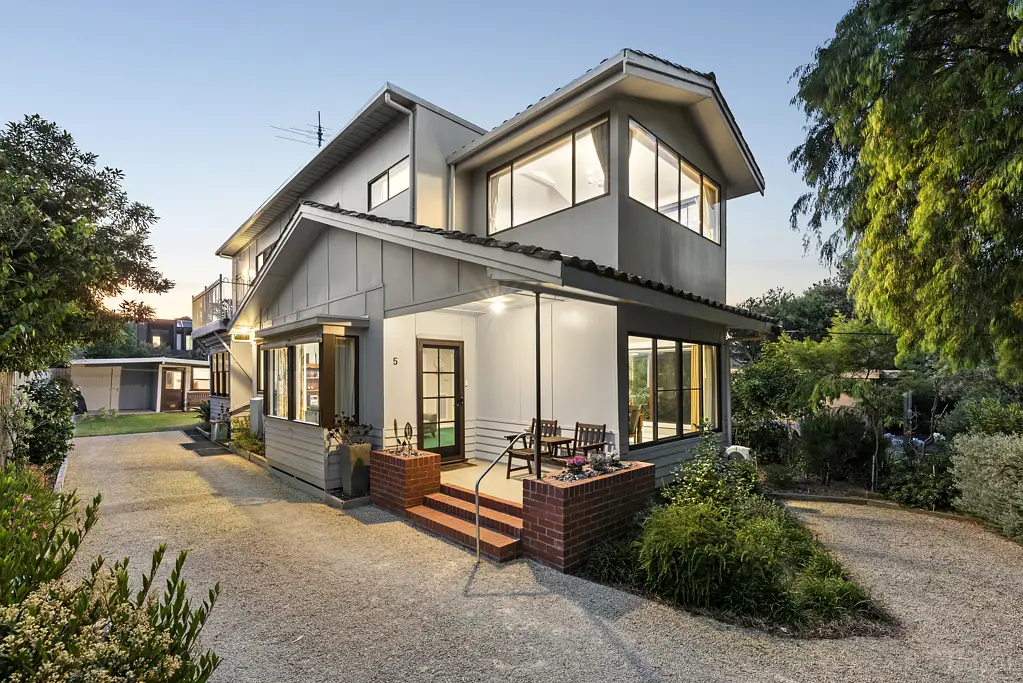 Point Lonsdale 4部屋 Spacious Beachside Home In Peaceful Court Setting