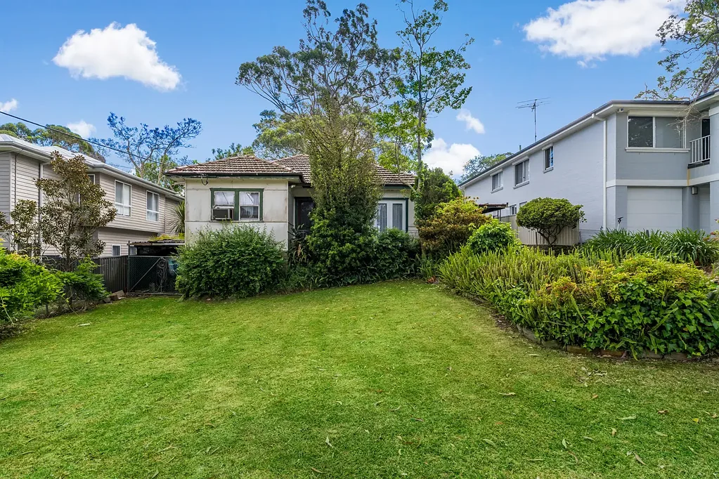 9 Grevillea Grove, Heathcote, NSW 2233
