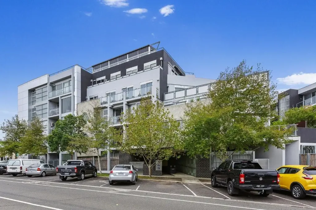 SPACIOUS TWO BEDROOM APARTMENT | FLARE REAL ESTATE