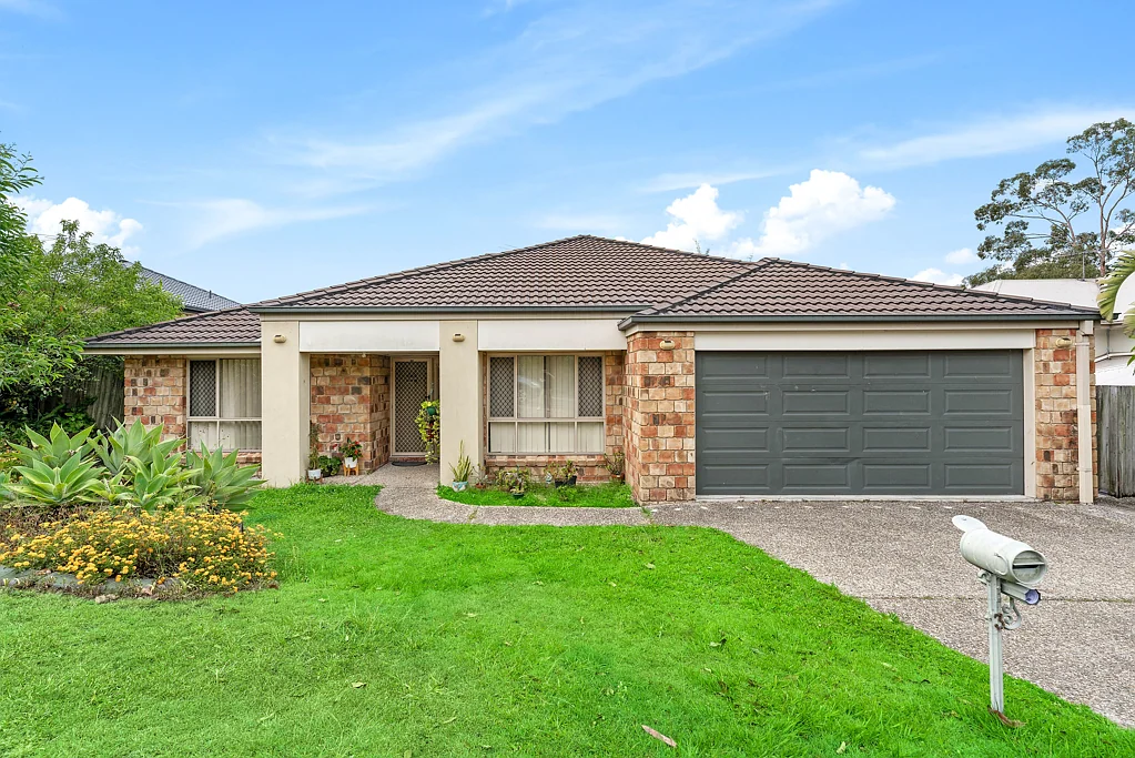 3 Hamilton Close, Forest Lake, QLD 4078