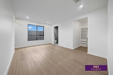 Kwarto - 213 Sinclairs Road, Deanside, VIC 3336