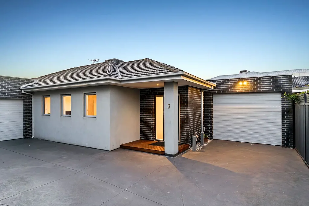 Altona North 2 Bedroom Private & Spacious Single-Level Living