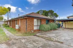 1/2 Tennyson Drive, Delahey