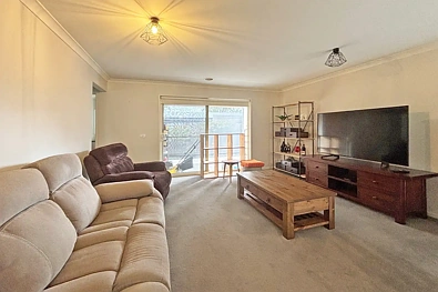 ਰਹਿਣ ਵਾਲਾ ਕਮਰਾ - 2/189 Princes Way, Drouin, VIC 3818