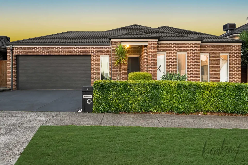 Wollert 4ห้องนอน Modern Family Living with a Private Backyard Oasis