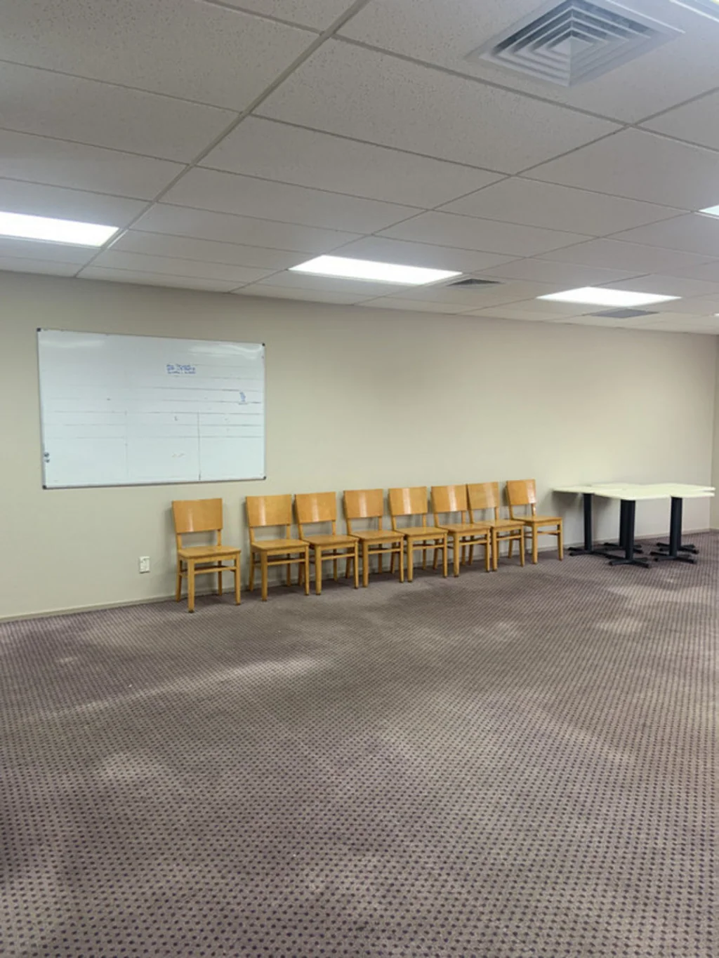 Te Atatu South  Two refurbished offices for lease