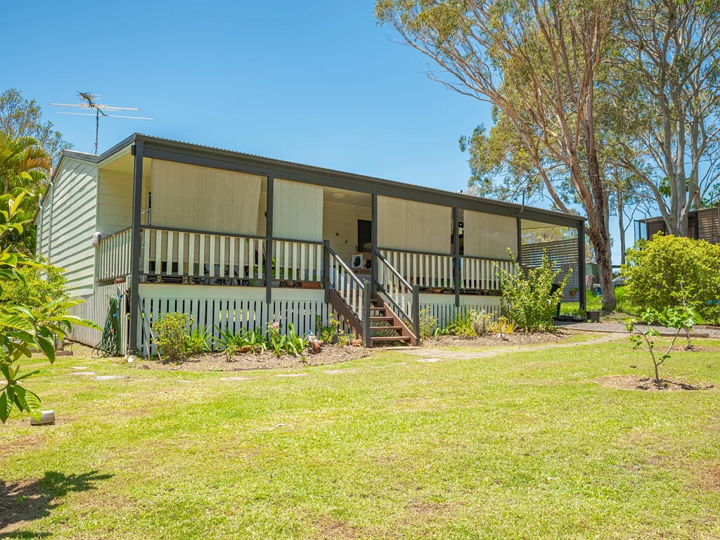 31 Jasper Street, Russell Island, QLD 4184