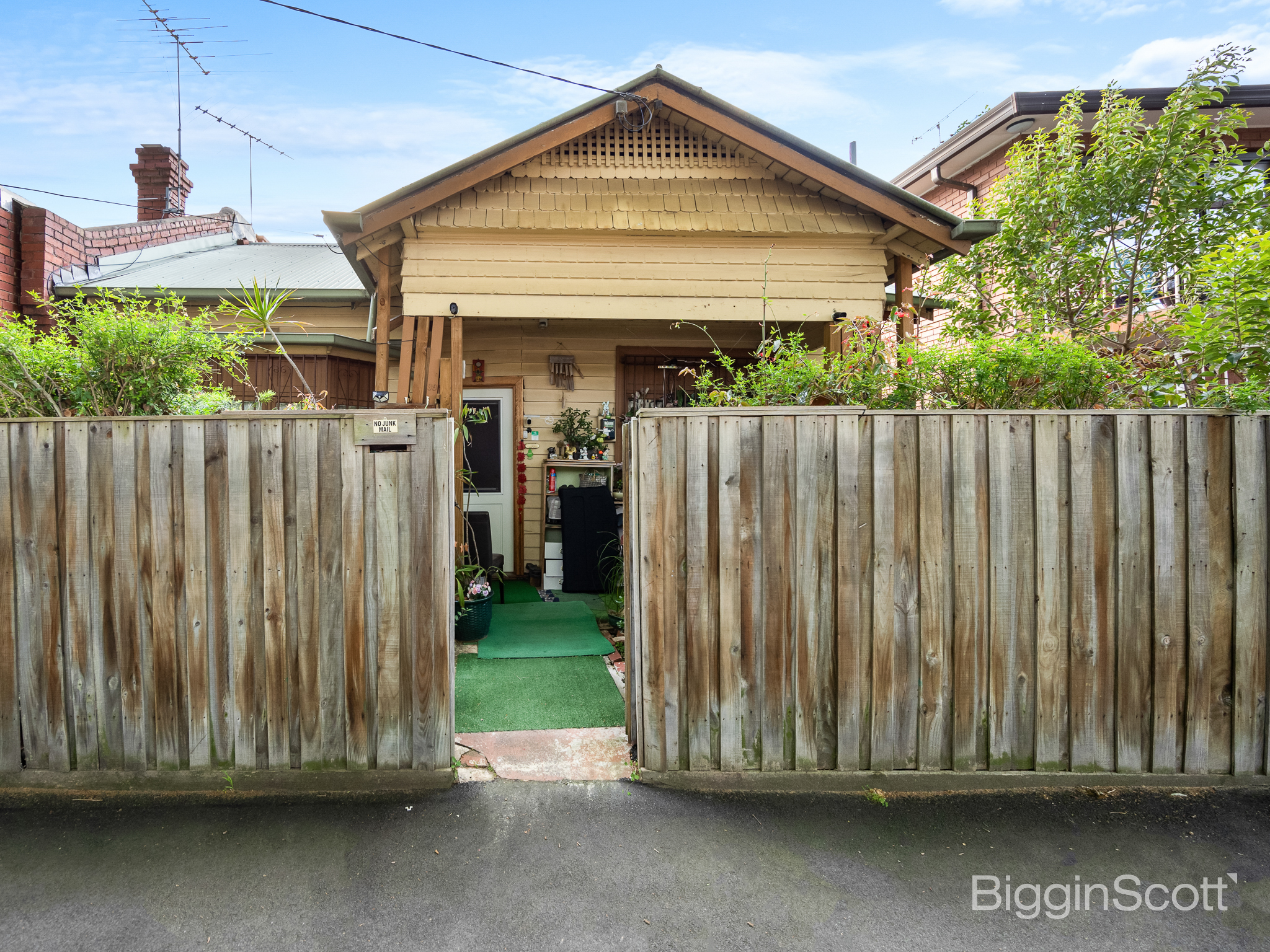 89 CHARLES ST, ABBOTSFORD VIC 3067, 0 chambres, 0 salles de bain, House