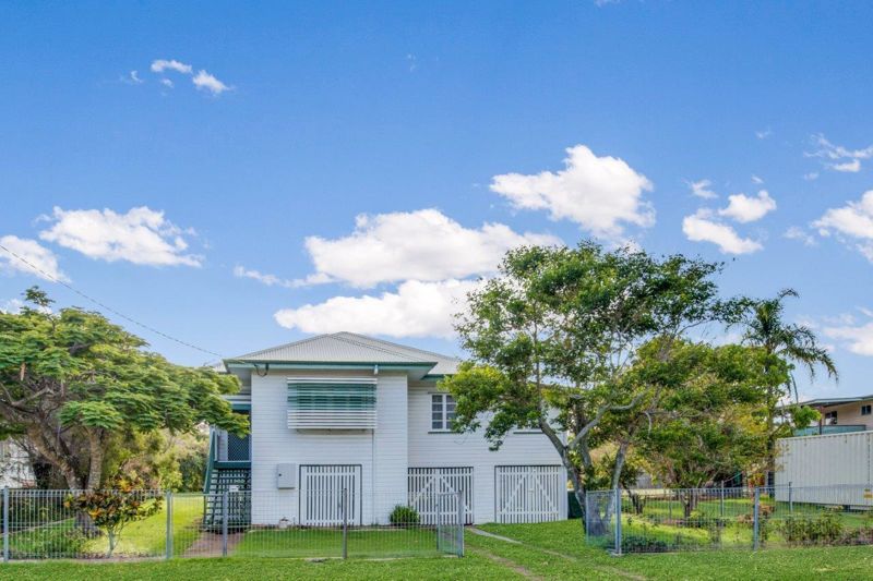 42 SUTTON ST, BARNEY POINT QLD 4680, 0 rūma, 0 rūma horoi, House