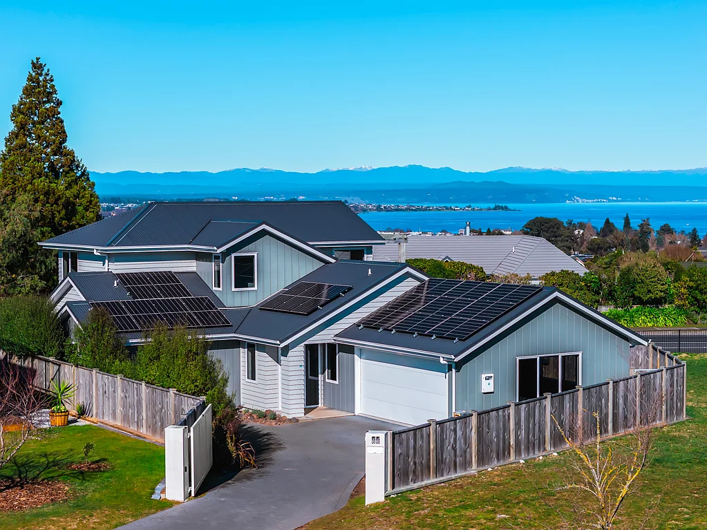 Rangatira Park 4房  Stella views + motivated vendor = opportunity