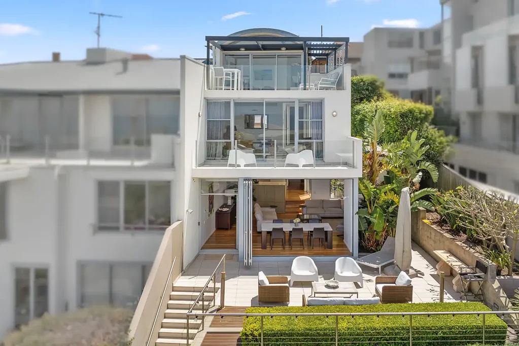 Coogee 4 Bedroom Palatial Beachside Townhouse, Set Over 439sqm With Iconic Ocean Views From Every Level And Private Lift Access
