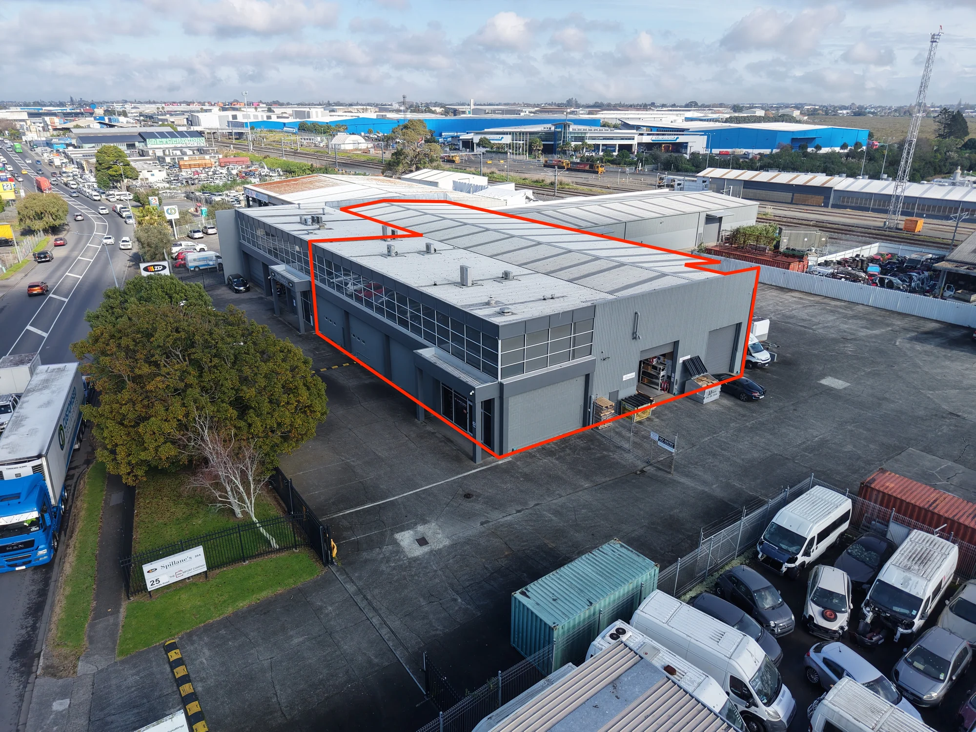 Otahuhu Well-connected industrial headquarters