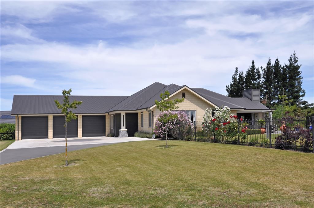 8 Rossington Drive, West Melton, Selwyn, 4 rūma, 2 rūma horoi