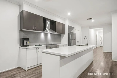 6 Midpride Street, Tarneit, VIC 3029, 4房, 2浴, House