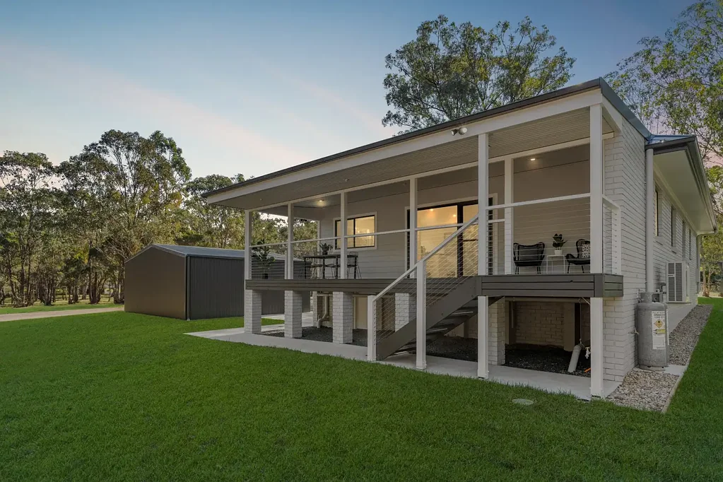 Pitt Town 4Zimmer Charming Renovated Home on 6 Acres