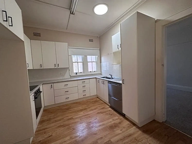 50 Templar Street, Forbes, NSW 2871, 4 slaapkamers, 1 badkamers, House