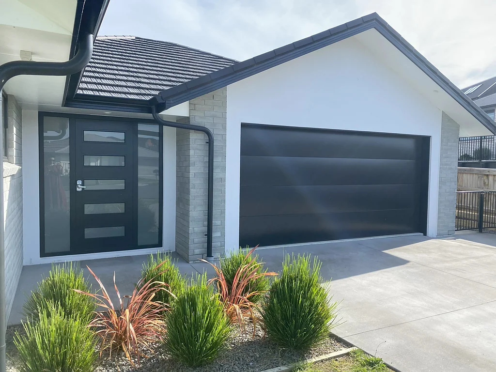 Near New - Cul de Sac Living - Available Now