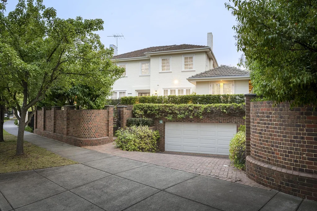 16 Monaro Road, Kooyong, VIC 3144